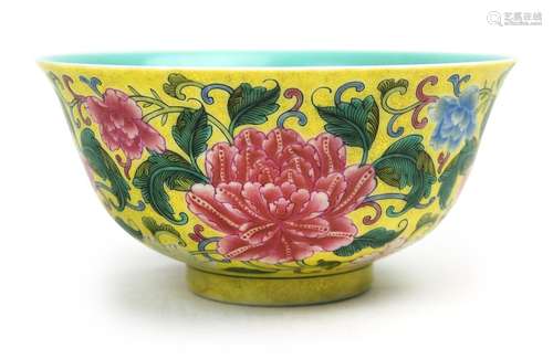 YELLOW AND TURQUOISE GLAZED PEONY BOWL粉彩黃底牡丹花卉碗