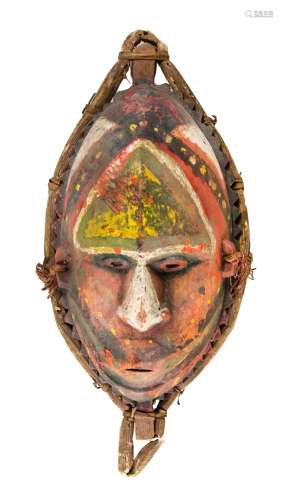 PAPUA NEW GUINEA RITUAL MASK