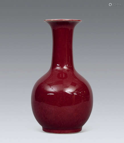 六、七十年代 紅釉瓶
