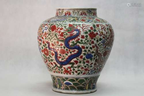 Chinese Famille Verte Porcelain Jar