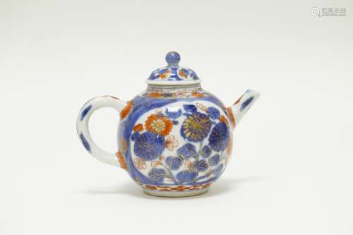 Qing Dynasty Chinese Porcelain Teapot