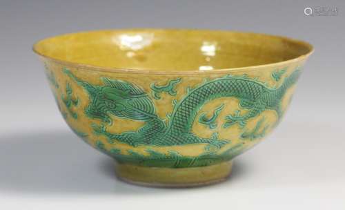 18/19th C. Rare Green & Yellow Enamel Dragon Bowl