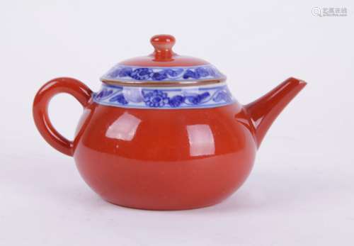 Japanese Mid 20th C. Porcelain Teapot