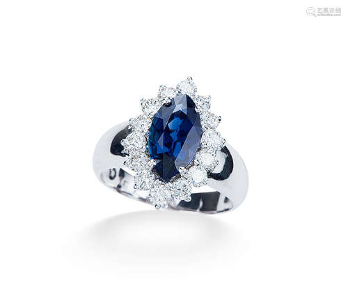 18K白金镶钻石“斯里兰卡”蓝宝石戒指