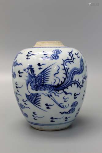 Chinese blue and white porcelain jar.