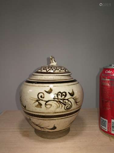 Small Chinese Cizhou Yao Porcelain Jar