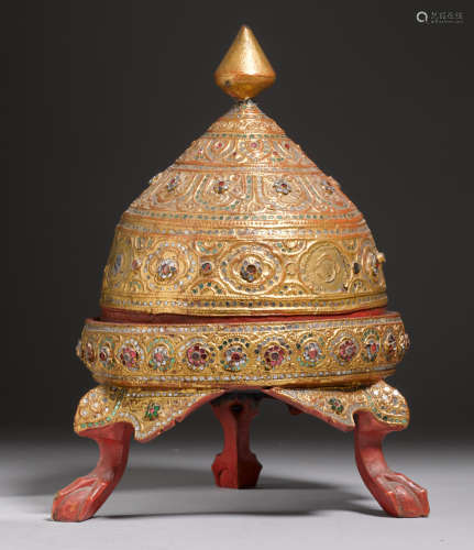 A LIDDED OFFERING VESSEL OF LACQUERED WOOD WITH GLASS AND MIRROR APPLIQUÉS. Burma, H ca. 38 cm. Knop broken off.