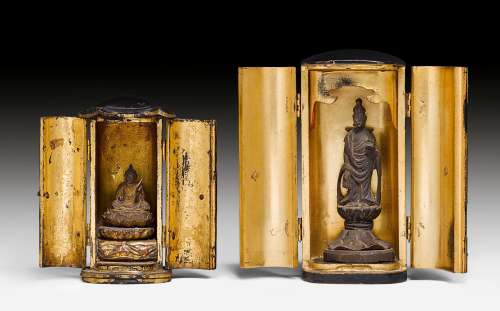 TWO SMALL LACQUERED WOOD ZUSHI (PORTABLE SHRINES) WITH FIGURES OF SHÔ KANNON. Japan, 18th and 19th c. H 14 and 11 cm. One shrine with traces of an inscription. (2)