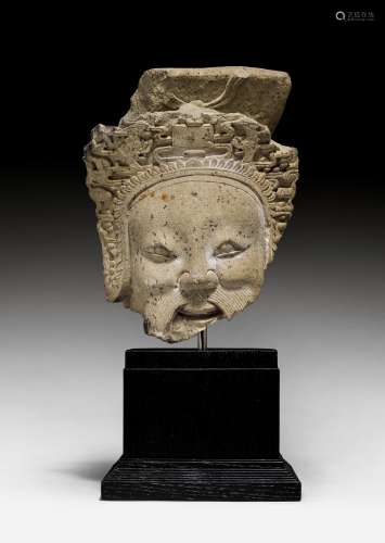 A HEAD FRAGMENT OF A HEAVENLY OFFICIAL.