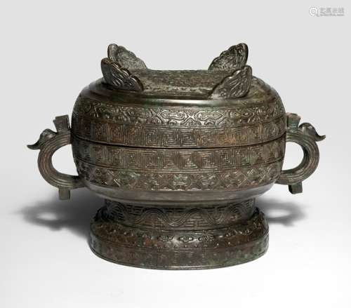 A BRONZE VESSEL 'XU' AND COVER IN ARCHAIC STYLE
