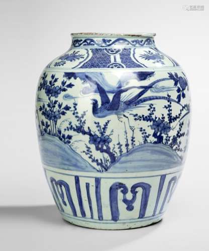 A LARGE BLUE AND WHITE PHEASANTS AND FLOWER JAR