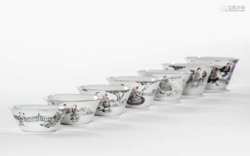 A NEST OF SEVEN GRISAILLE PAINTED PORCELAIN BOWLS WITH DAOIST IMMORTALS