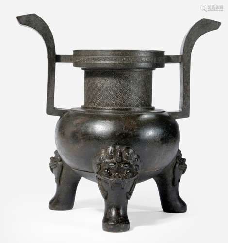 A DING-SHAPED BRONZE CENSER WITH TWO HANDLES