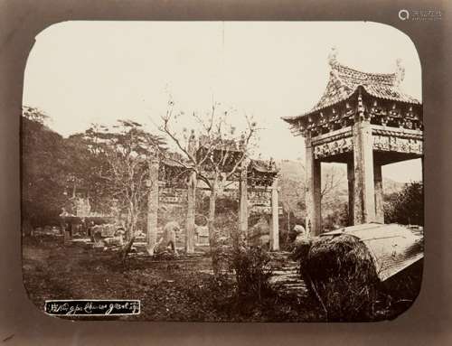 A GROUP OF FIVE DOCUMENTARY PHOTOGRAPHS SHOWING SCENERIES FROM THE JIANGNAN AREA, China, late Qing dynasty - Property from a Bavarian private collection - Framed under glass - Good condition
