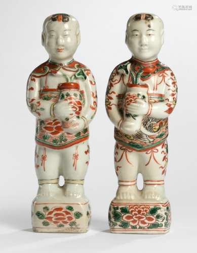 TWO WUCAI PORCELAIN BOYS, China, Kangxi period - Property from a European private collection, acquired before 1990 - Minor wear