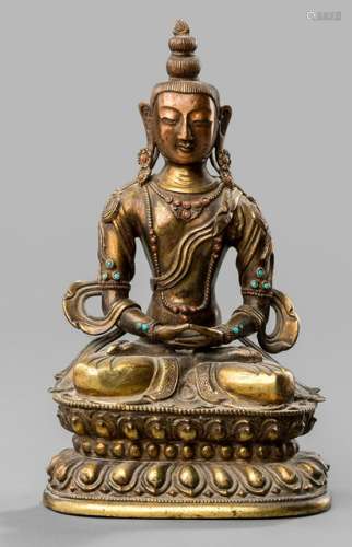 A GILT-BRONZE FIGURE OF AMITAYUS, Tibeteo-Chinese, 18th ct., seated in vajrasana on a lotus base with both hands resting on his lap in dhyanamudra, wearing dhoti, scarf draped around his shoulders, jewellery set with beads, his face displaying a serene expression with downcast eyes below arched eyebrows and his hair combed in a chignon topped with a ratna, resealed - Property from an old German Noble collection, assembled in the 1960s and 70s - Minor wear, kalsha lost