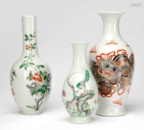 A GROUP OF FOUR PORCELAIN VASES, China, one marked, late Qing/Republic period - Property from an old German industrialist collection, assembled between 1950 and 1990 - One vase with small chip to mouth rim