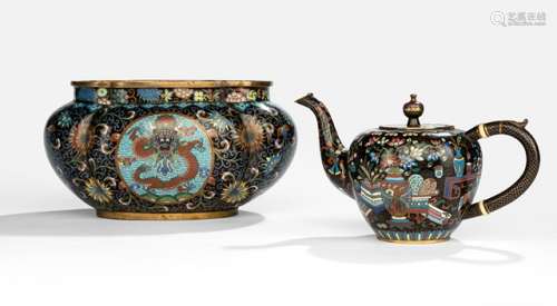 AN UNUSUAL CLOISONNÉ ENAMEL TEAPOT AND COVER AND A CACHEPOT, China, 19th ct. - Property from an old German private collection, since mor than 80 years belonging to the same family - Few very small losses to enamel