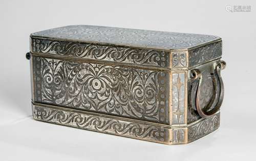 A SILVER-INLAID BRONZE BOX AND COVER