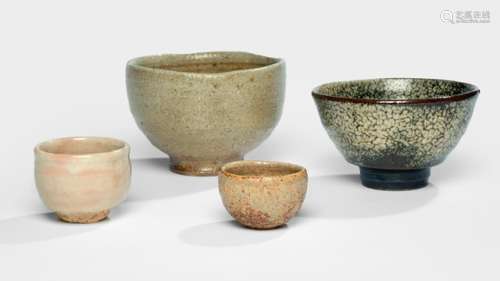 A GROUP OF FOUR CERAMICS BY VARIOUS ARTISTS: Japan