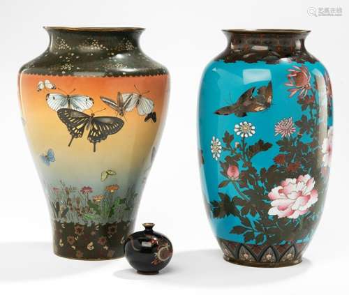 THREE VARIOUS CLOISONNÉ VASES WITH POLYCHROME DECORATIONS OF BUTTERFLIES AND DRAGONS