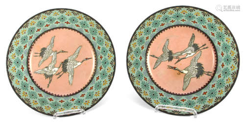 A PAIR OF CLOISONNE DISHES DEPICTING THREE CRANES AND FLOWERS
