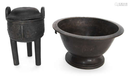 A BRONZE VESSEL AND A DING WITH ARCHAIC DECORATION AND WOOD COVER