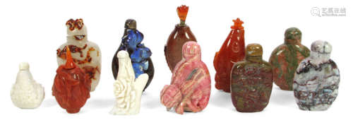 A GROUP OF 11 STONE CARVED SNUFFBOTTLES