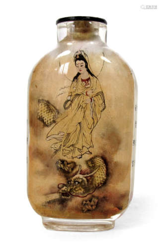 A GLASS SNUFFBOTTLE DEPICTING A LADY AND DRAGON AND AN INSCRIPTION