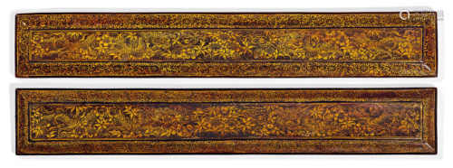 A PAIR OF GOLD PAINTED SUTRA COVERS.