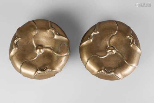 Two Chinese bronze tripod censer stands, 17th/18th century, formed as lotus leaves, with ruyi-shaped feet, 13.5cm diameter, 975 grams combined