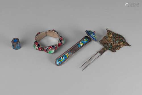 A Chinese silver 'kingfisher' hair pin, late Qing dynasty, decorated with birds and floral motifs, 17cm long, a silver and enamel decorated ruyi sceptre, 14cm long, a white metal and enamel box, and a white metal bracelet (4)