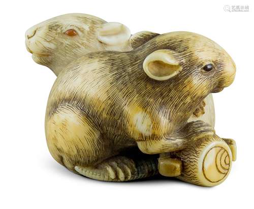 NETSUKE: ZWEI RATTEN. Japan. Edo-Zeit. Spätes 18. / Frühes 19. Jh. Zwei Ratten mit aufgeblähten