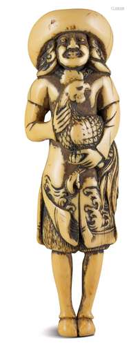 NETSUKE: HOLLÄNDER MIT HAHN. Japan. Edo-Zeit. 18. Jh. Elfenbein mit fein geschnitzten, gravierten