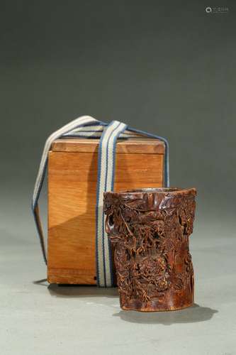 A naturalistic agarwood 'landscape' cup