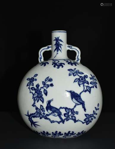 A BLUE AND WHITE MOON FLASK VASE, YONGZHENG MARK