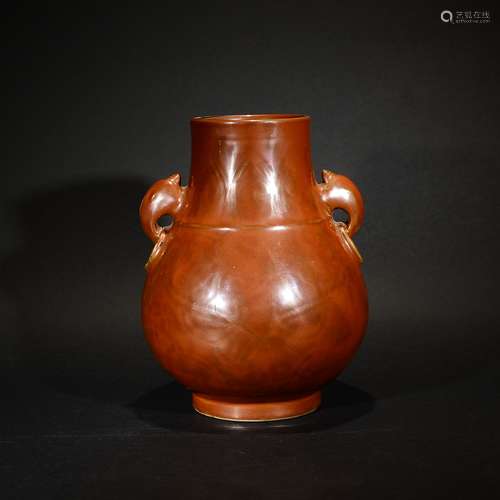 A BROWN-GLAZED VASE, QIANLONG MARK