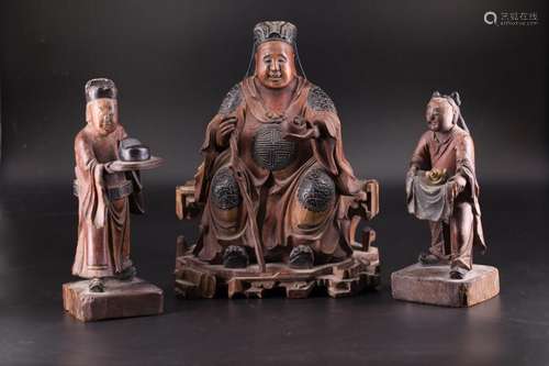 A GROUP OF WOODEN FIGURES