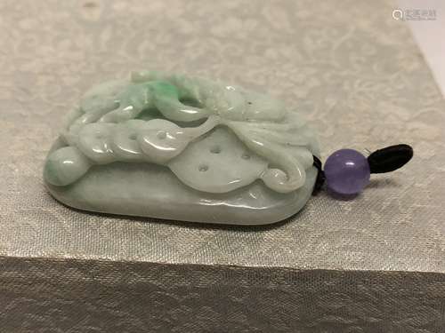 A JADE ORNAMENT