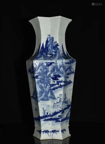 A BLUE AND WHITE TWIN VASE