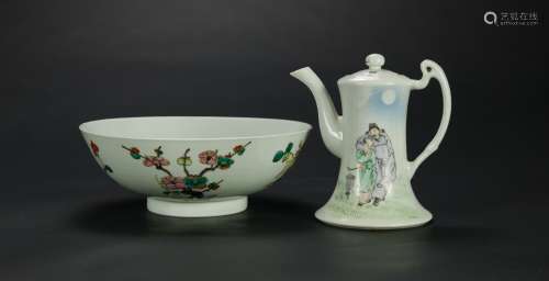 Republic-A Famille-Glazed ‘Tai Bai’ Ewer and Flower Bowl