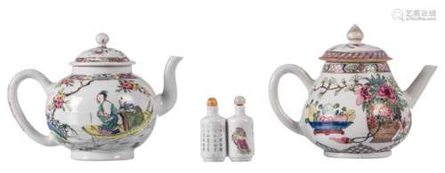 Two Chinese famille rose teapots and one snuff bottle, 18th/19thC, H 5 - 12 cm