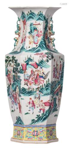 A Chinese famille rose overall decorated hexagonal vase with a court scene, H 57,5 cm