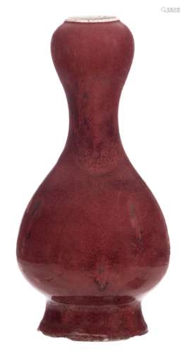 A Chinese sang de boeuf double gourd vase with a Yongzheng mark, H 43,5 cm