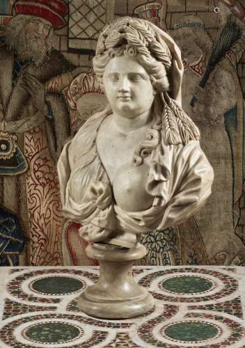 ÉCOLE ITALIENNE DU XVIIIe SIÈCLE Cérès Buste en marbre blanc Petits éclats H. sans piédouche : 38 cm