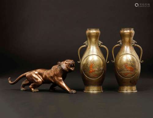 A lot of gilt bronze figure of a tiger and two vases, Japan,  ...