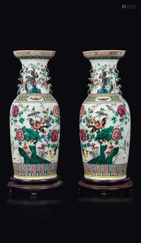 A pair of polychrome enamelled porcelain vases with roosters  ...