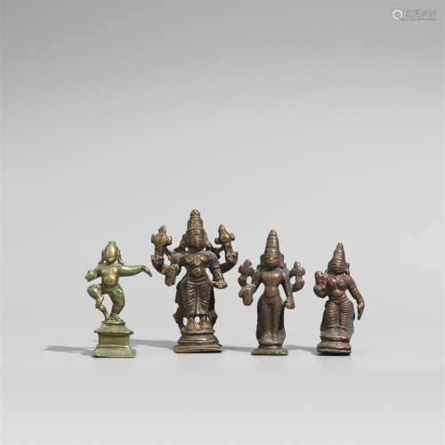 Vier Figuren. Bronze und Gelbguss. Südindien. 17./19. Jh.