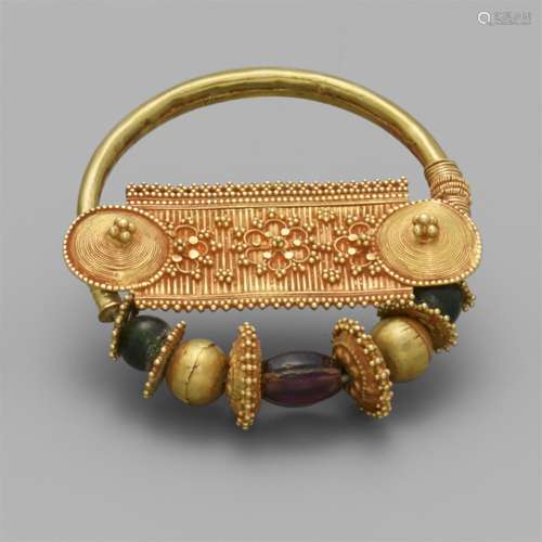 Nasenring (nathadi). Goldgranulat. Gujarat. 20. Jh.