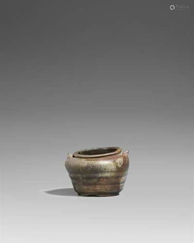 Kleiner Topf für Brauchwasser (kensui). Bizen-Ware. Momoyama-Zeit, 16. Jh.